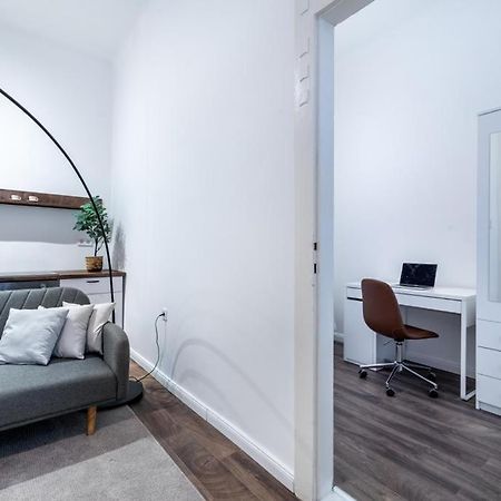 Stylish Central Apartment Budapeste Exterior foto